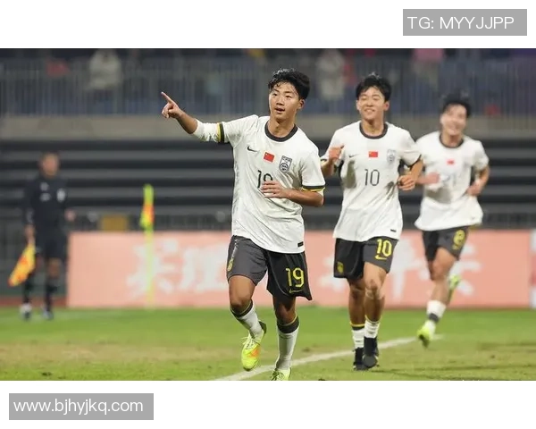 中国男足U16迎战印度尼西亚U16力争在国际赛场上展现青春风采