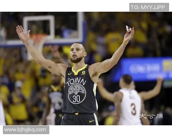 骑士与勇士激战首场精彩录像回放全景解析与战术分析