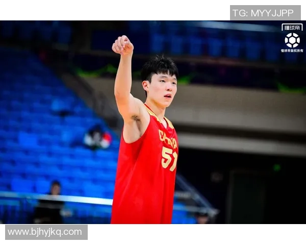 媒体人:杨瀚森有些游离于系统 好像不清楚该干什么